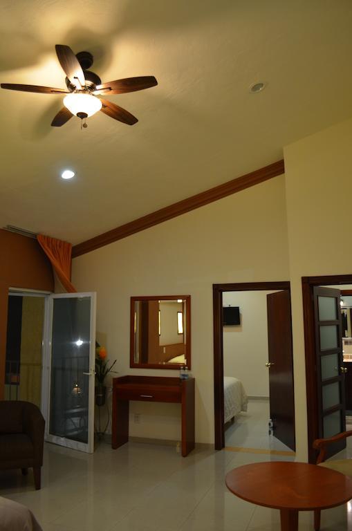 Quinta Los Agaves Hotel Boutique Tequila Room photo